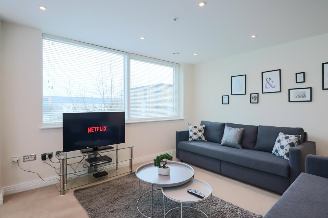 Portfolio Apartments - Welwyn Business Park 웰린가든시티 외부 사진
