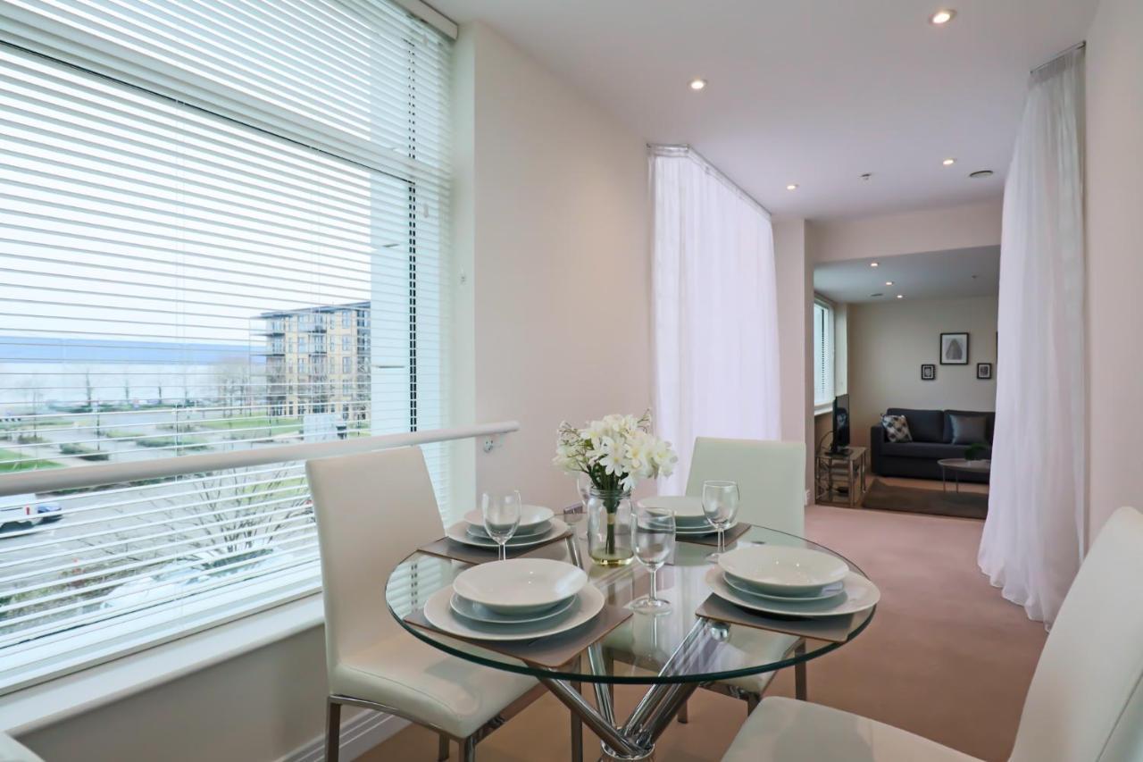 Portfolio Apartments - Welwyn Business Park 웰린가든시티 외부 사진